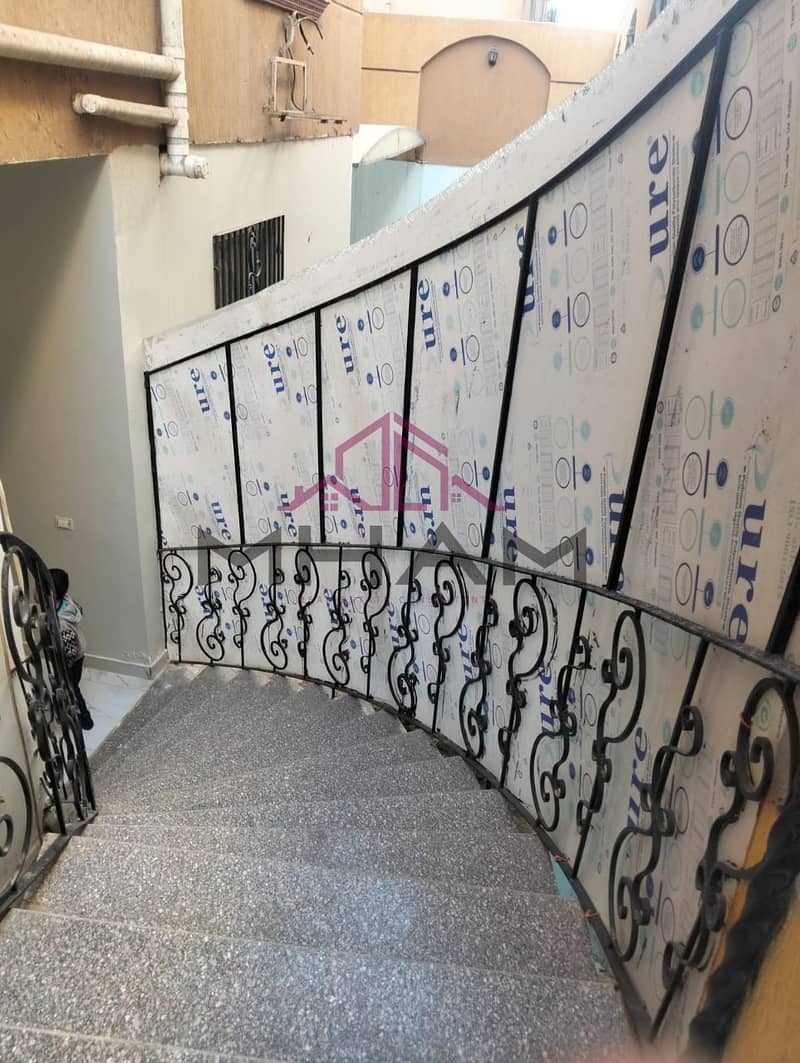 6 photo_5938225086739450931_y. jpg