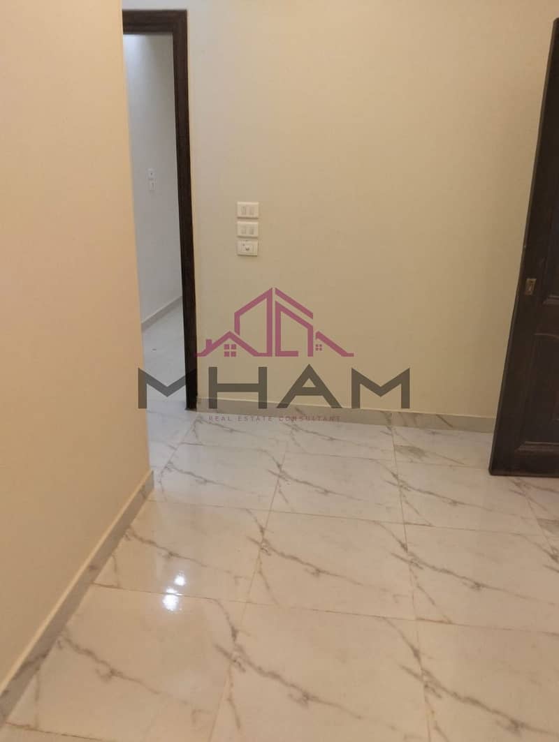 22 photo_5938225086739450950_y. jpg