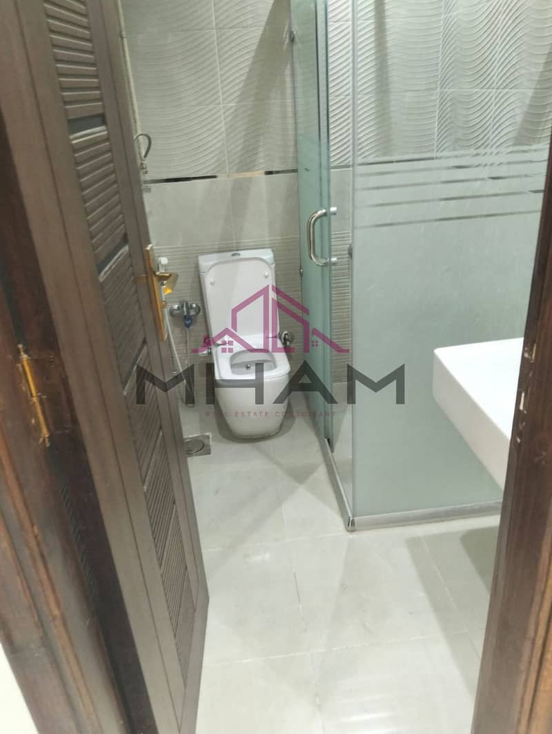 23 photo_5938225086739450951_y. jpg