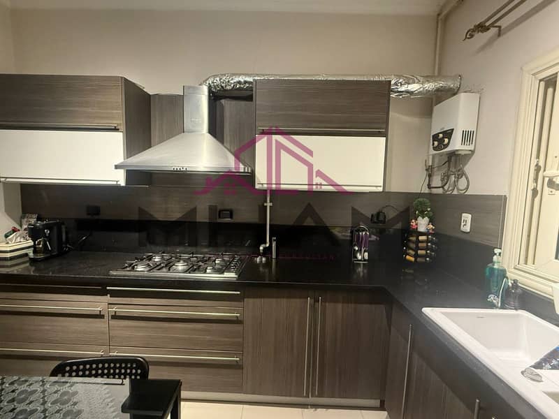 14 photo_5938251440658779043_y. jpg