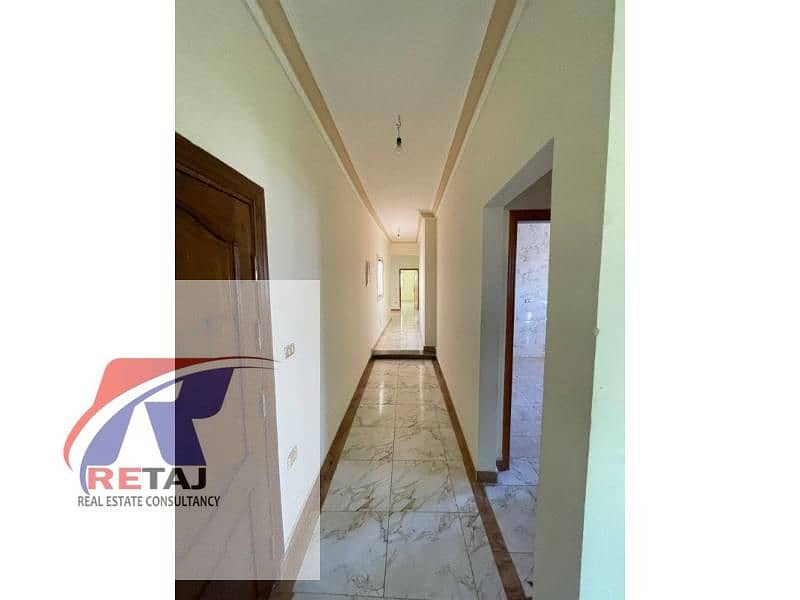 10 d00f7bdb-ab17-4d9d-af84-7d31fef0a573. jfif. jpg