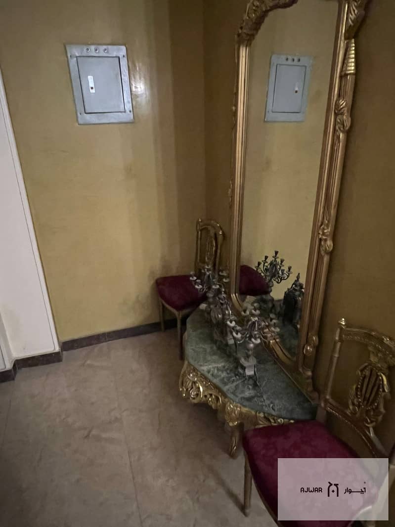 6 d50ea2c7-dd49-40bf-b1bb-6aa064fb3c8a. jpg