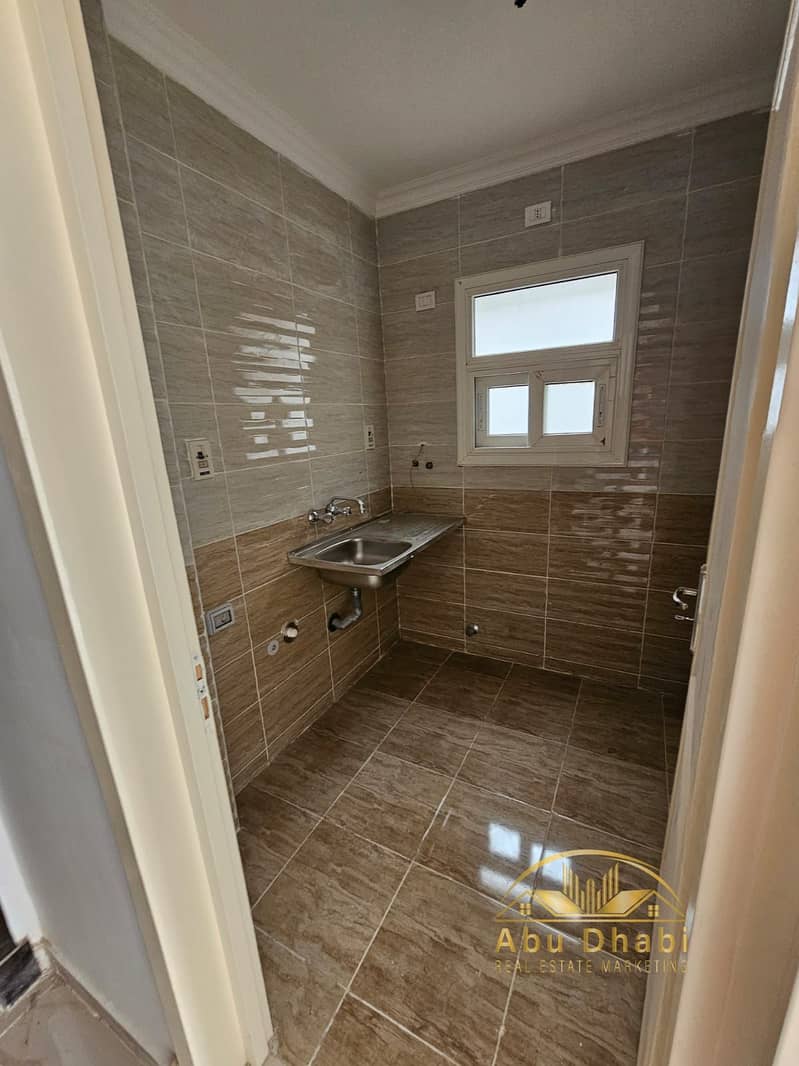 5 a98008e6-354c-48ae-9e0c-dbf44a32a086. jpg