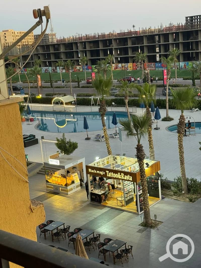 3 9ec6df10-1af9-4caa-9949-c3c7c3140ed8. jpeg