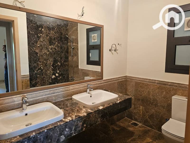 8 WhatsApp Image 2025-12-27 at 13.07. 56 (1). jpeg