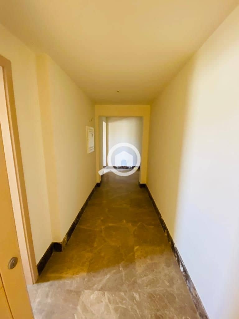 4 a383fc3a-c047-4113-a074-e6a24a318f26. jpg