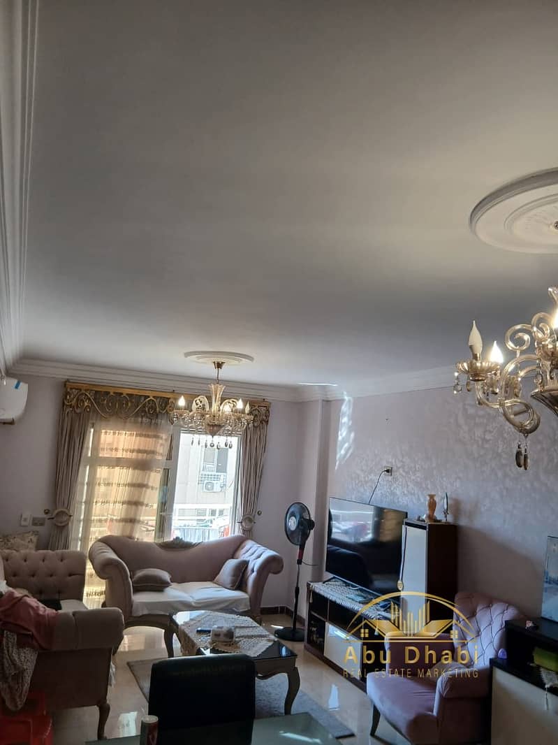 4 33b69580-4026-4aa5-9911-9b0bcfc40638. jpg