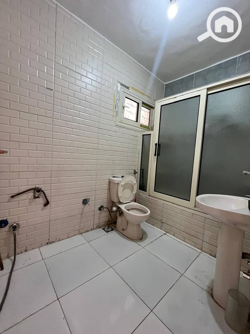 8 WhatsApp Image 2025-12-27 at 11.26. 06 (1). jpeg