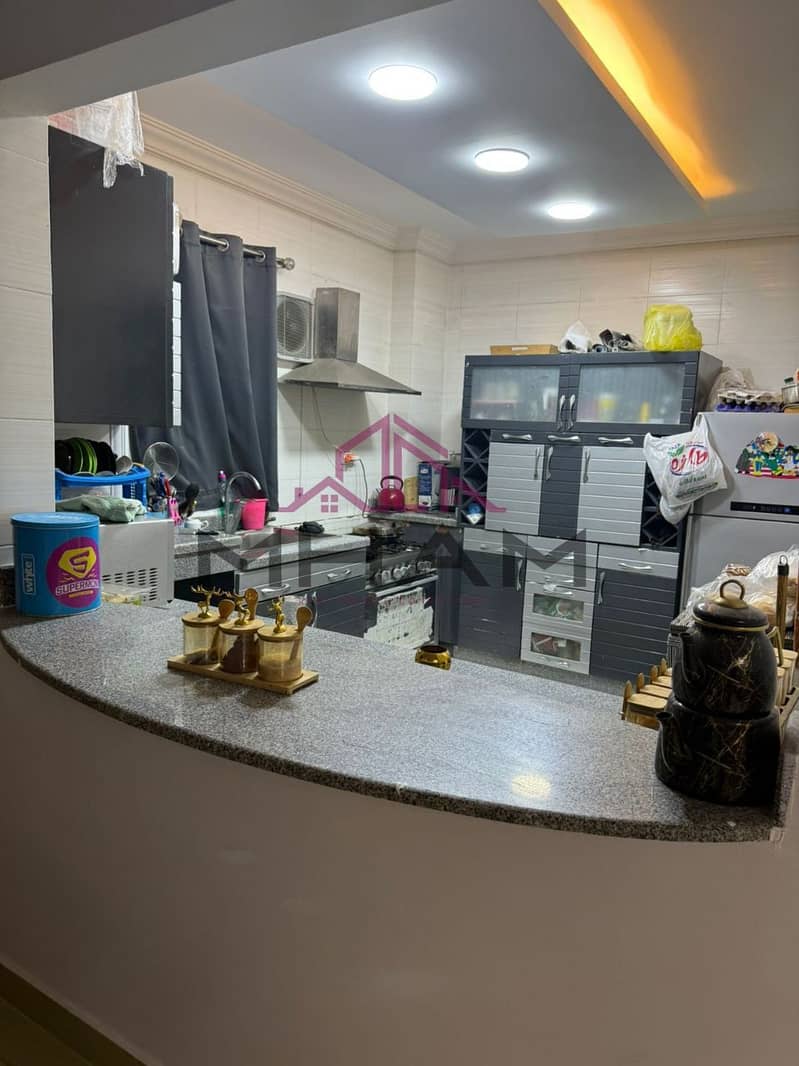 10 photo_5940273541326507071_y. jpg