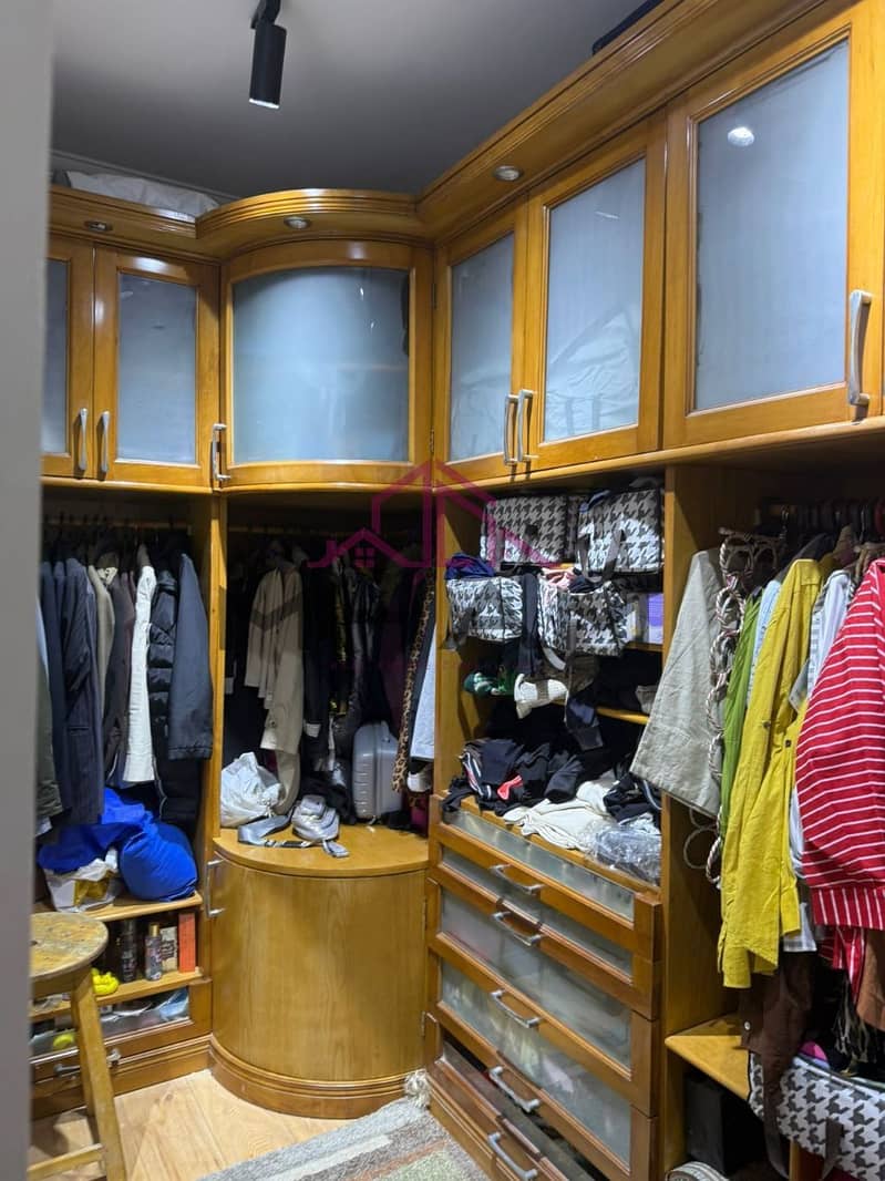 24 photo_5940273541326507086_y. jpg