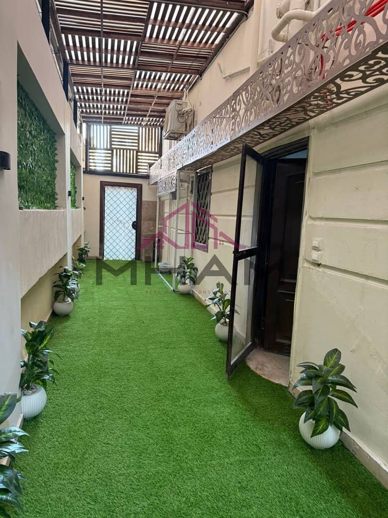 30 photo_5940273541326507092_y. jpg