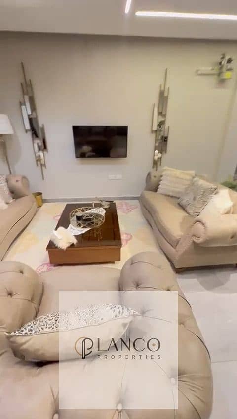 3 WhatsApp Video 2025-12-27 at 2.19. 32 AM_112. jpg