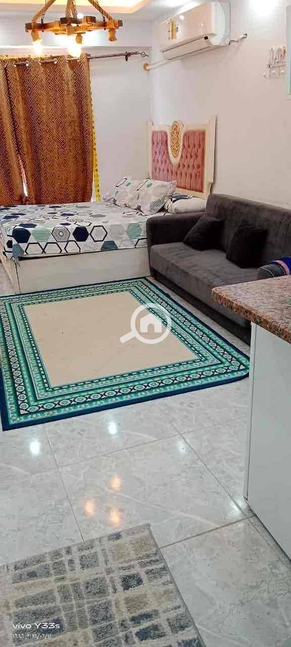 5 a582b4c6-f2af-4921-a347-94004352f5fd. jpg