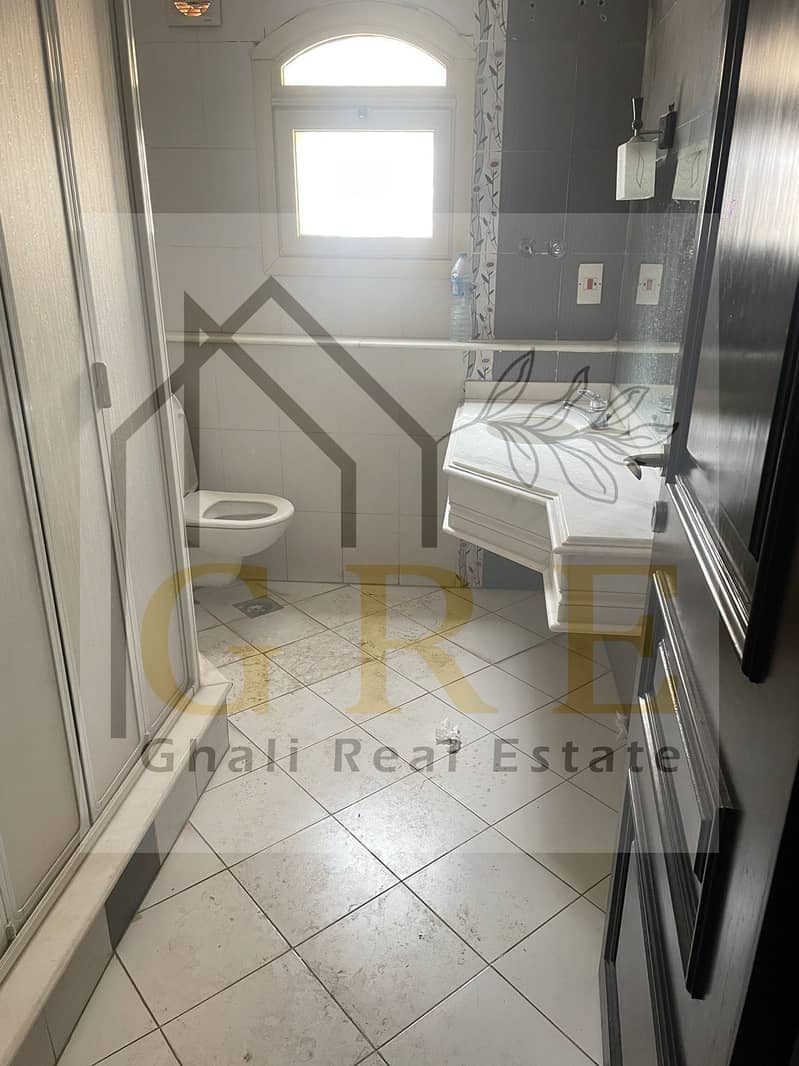 4 674df81f-6afe-4e58-822f-0f6e6f7b5ae3. jpg