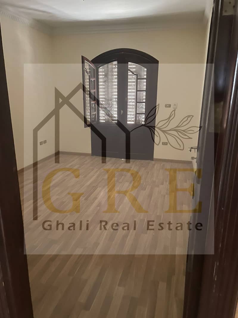 5 35963f31-3262-4933-8a9b-c81727a83c12. jpg