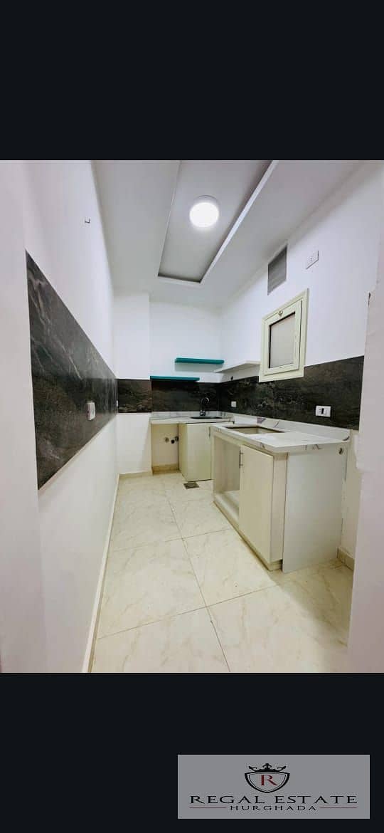 3 76c91a61-0f98-4966-8b31-88428735b904. jpg