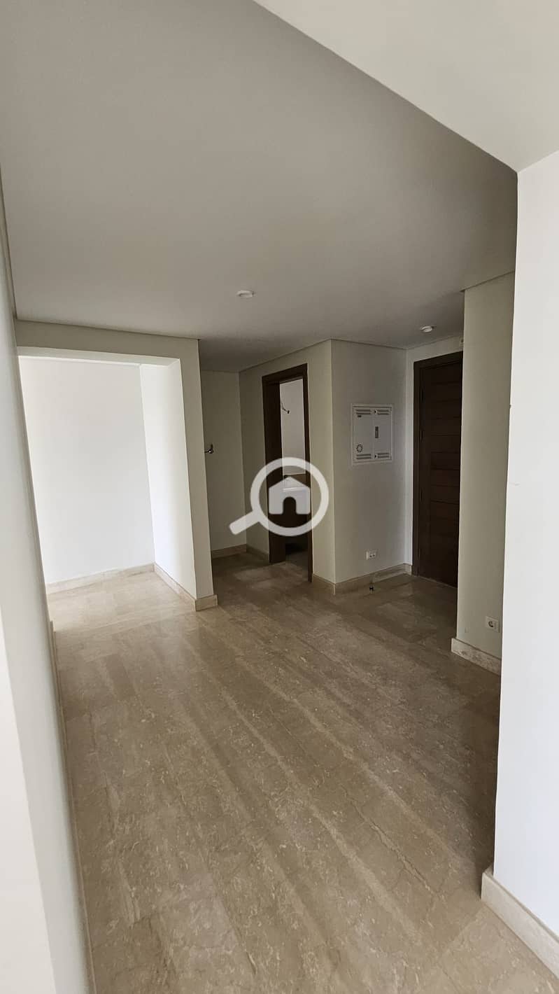 10 WhatsApp Image 2025-12-27 at 13.30. 04. jpeg