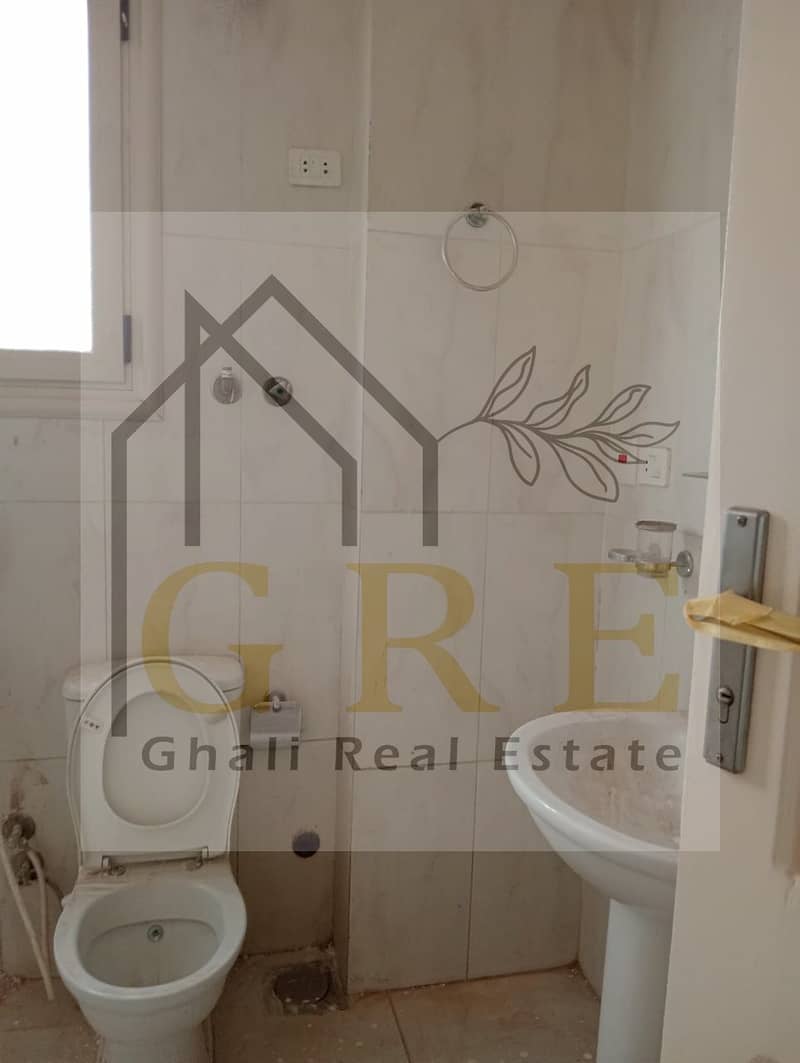 4 09cada7e-9671-4c50-b36e-fa59092e57a1. jpg