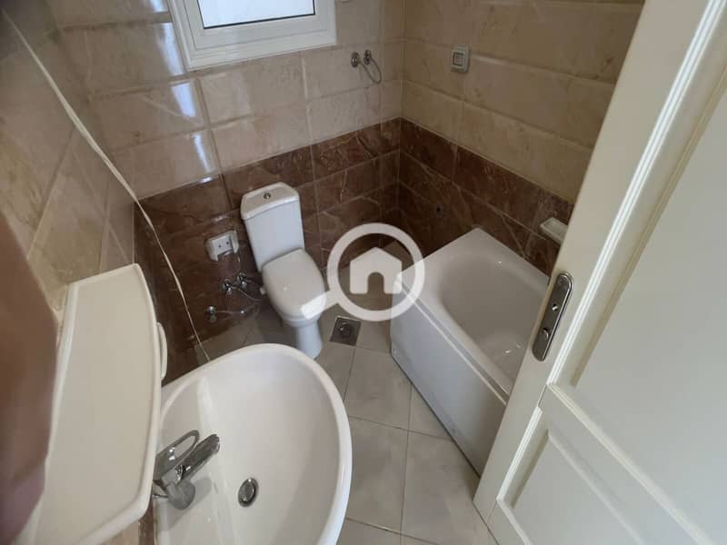 5 WhatsApp Image 2025-12-14 at 16.14. 58. jpeg