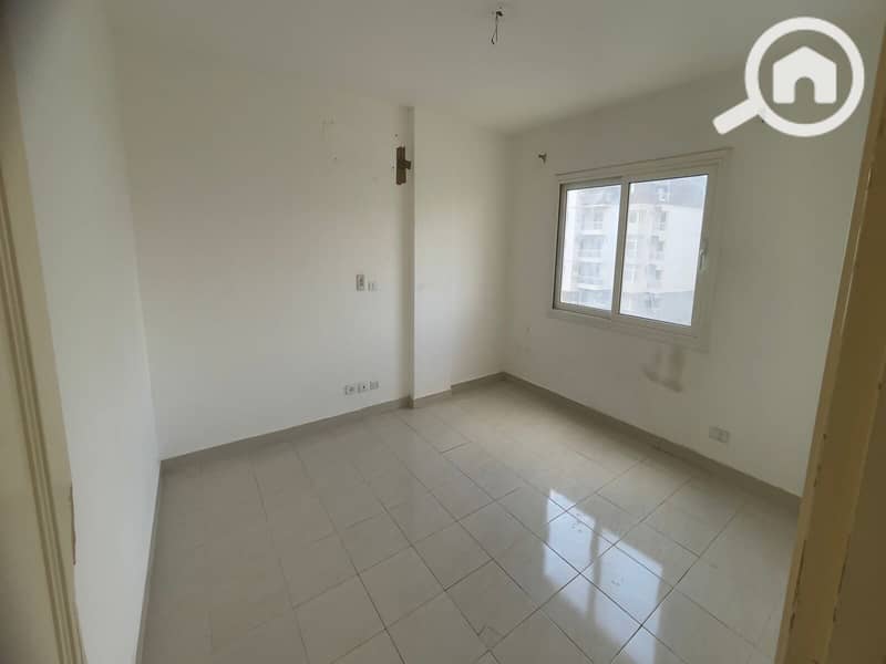 6 WhatsApp Image 2025-12-14 at 16.14. 59 (1). jpeg