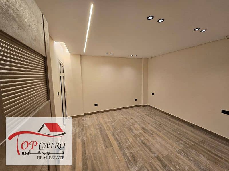 4 WhatsApp Image 2025-12-26 at 11.46. 32 AM (1)_800x600. jpg