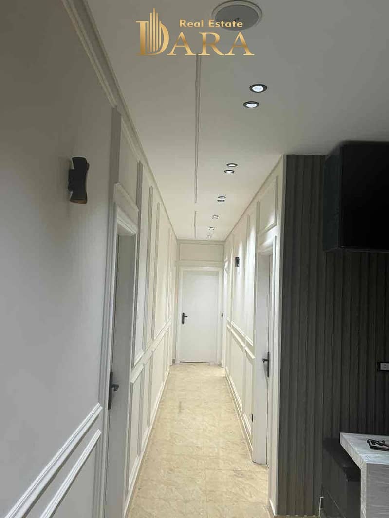 21 f35033c3-4984-4a58-9653-719d86026e1c. jpg