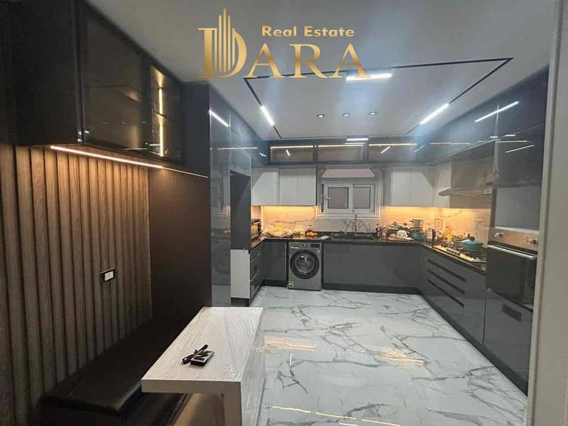 23 84f452bd-a52d-4361-b600-9c5f23518b51. jpg