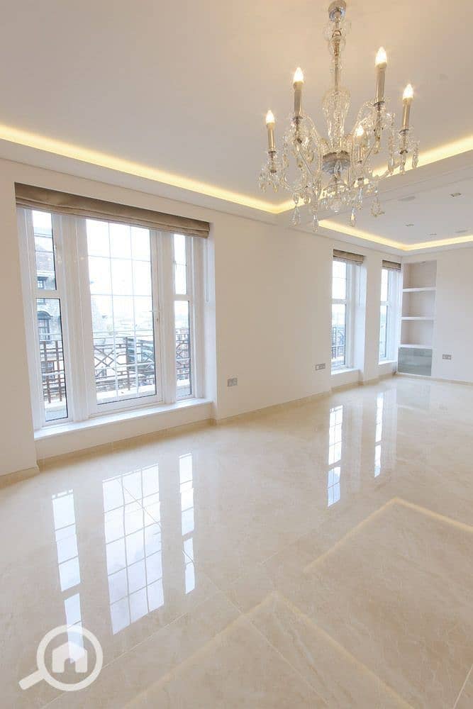 download (4). jpeg download (4). jpeg