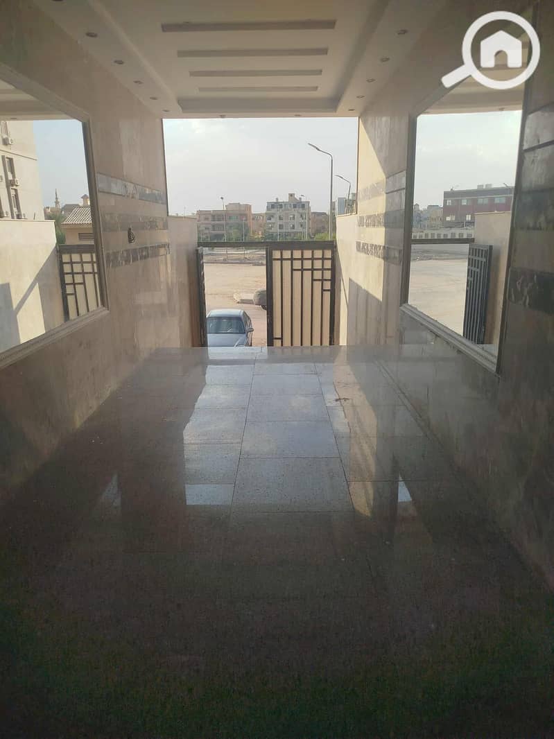 5 8d94bedb-2044-4432-8390-65a73001ca21. jpg