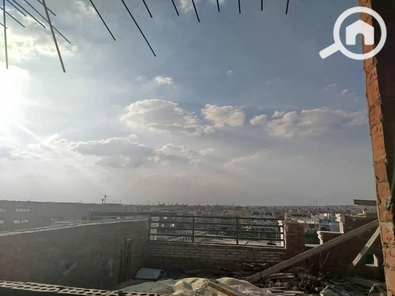 10 200e0e11-2437-4058-8c53-d2a330bfeea1. jpg