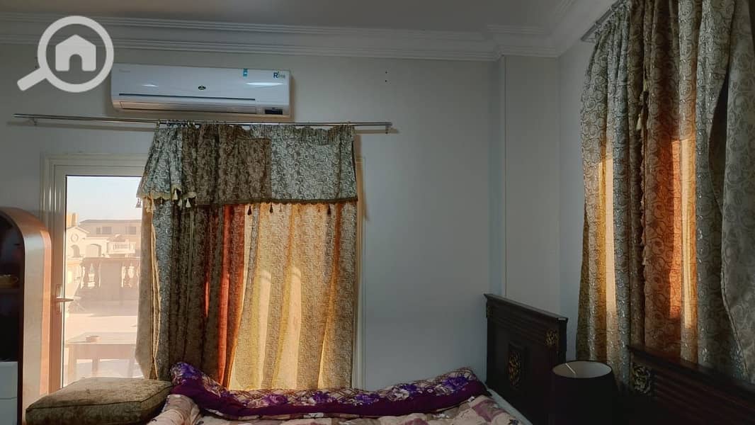 2 2c20c971-f84a-40fc-a0f0-3c4ec00747e2. jpg