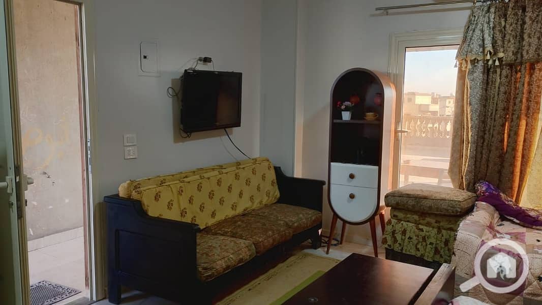 4 ea091d00-c994-404e-9d77-0f8e4af5d5a6. jpg