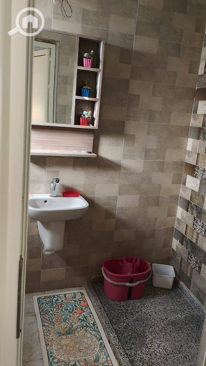 7 d7a3c15f-8c71-4b86-aef9-217cc7a88e24. jpg