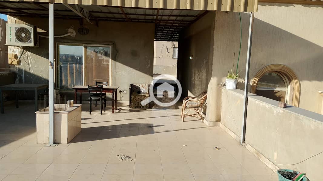 10 a6fefdc5-a100-4cd5-8444-9ceaec6f0ed5. jpg