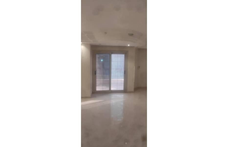 10 WhatsApp Image 2025-09-25 at 4.19. 55 PM (2). jpg