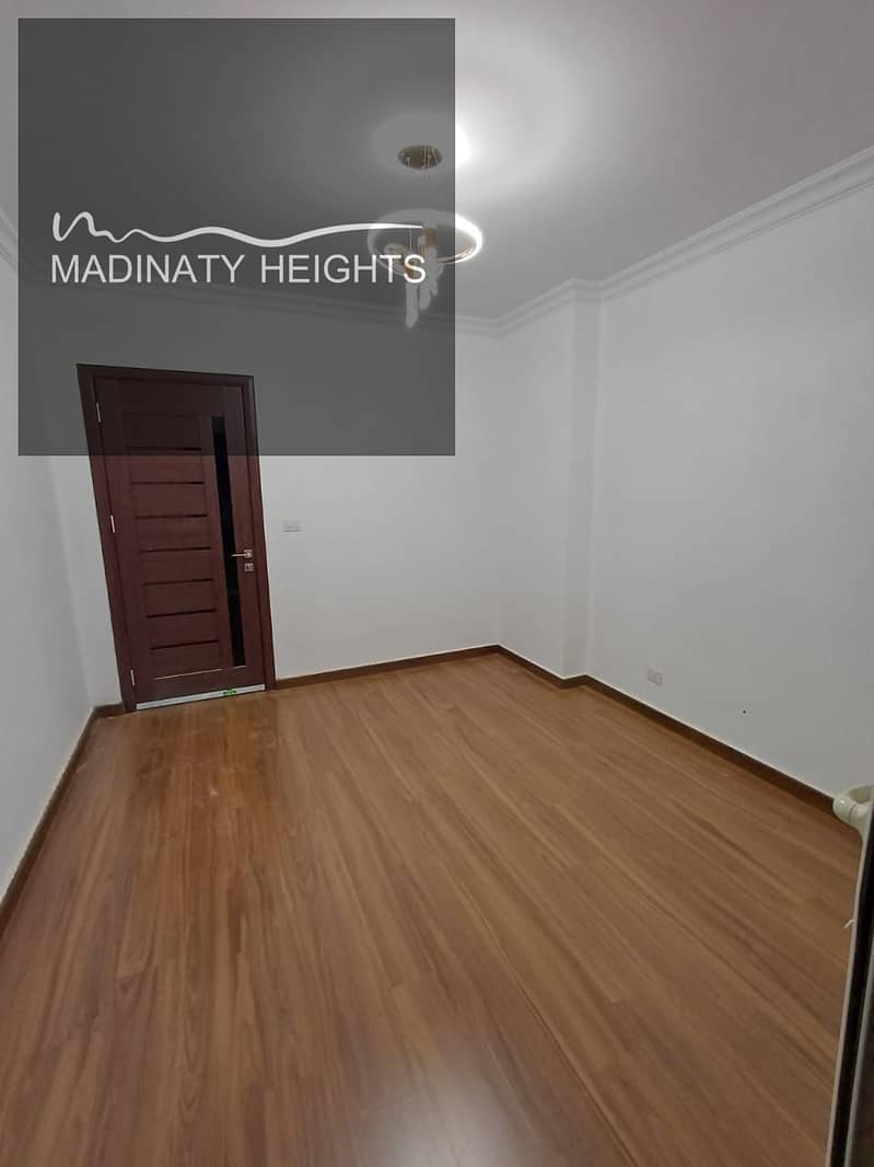 17 WhatsApp Image 2025-12-27 at 11.35. 46 AM124334. jpeg