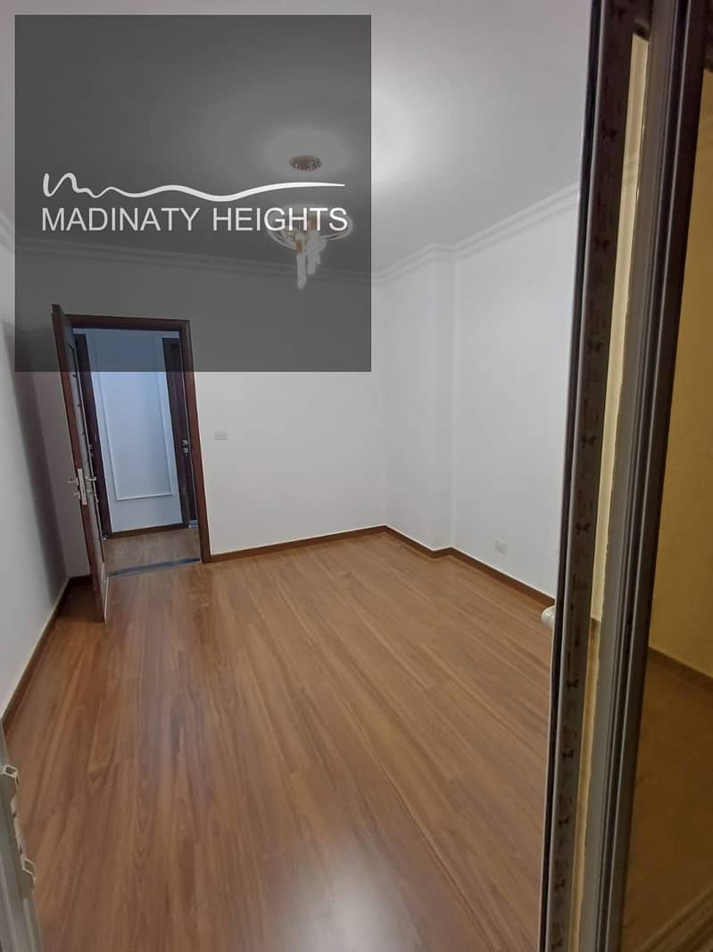 33 WhatsApp Image 2025-12-27 at 11.35. 52 AM1232323. jpeg