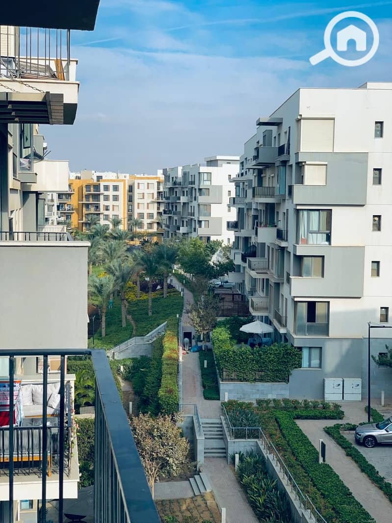 4 bb741589-f9bd-4b47-b7e1-26c0cd593f64. jpeg