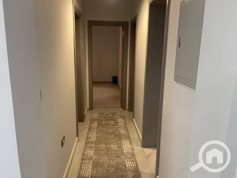 16 63c9584c-b114-4f87-b90b-64e75dbe6779. jpeg