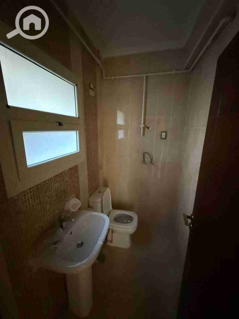 5 IMG-20251225-WA0020. jpg