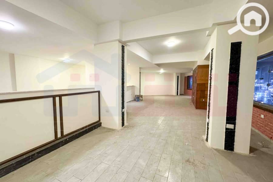 10 WhatsApp Image 2025-12-24 at 1.29. 46 PM (1). jpg