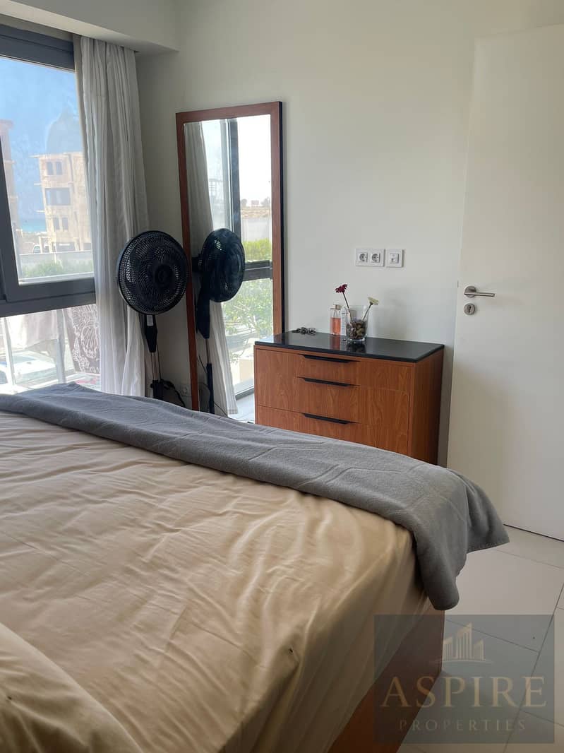 3 WhatsApp Image 2025-11-27 at 18.25. 07_879ac20a. jpg