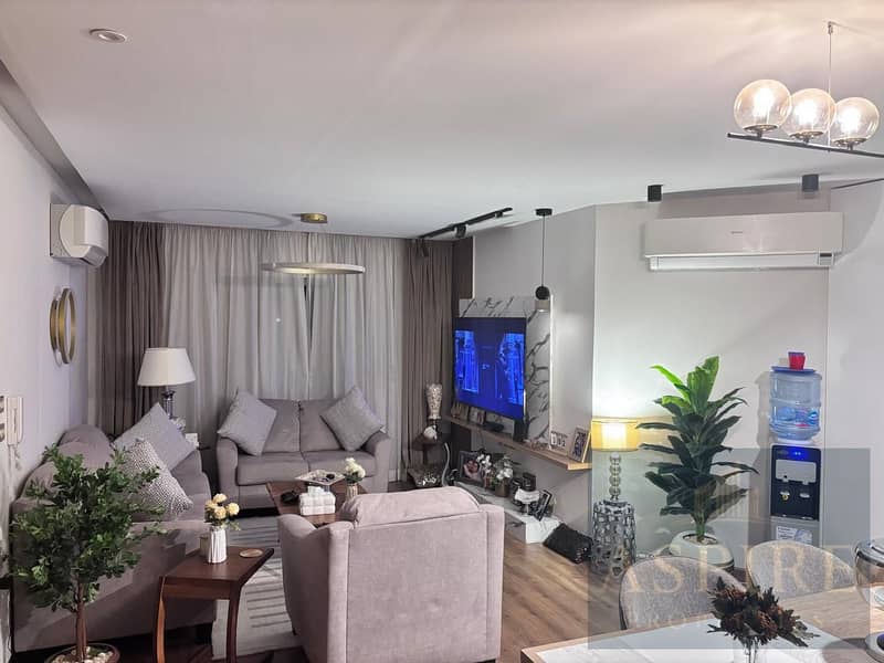 2 WhatsApp Image 2025-11-25 at 14.14. 08_4c8ef0fc. jpg