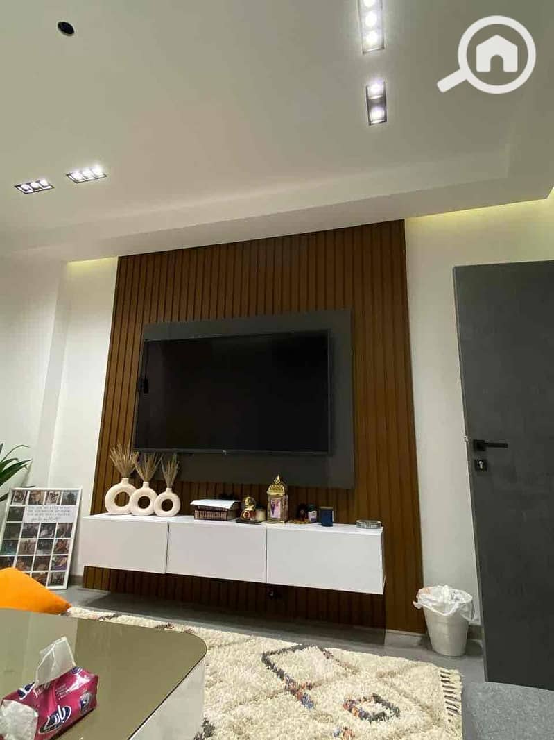 3 b83df6ae-fb7b-4885-a3ad-9935ef02fdac. jpg