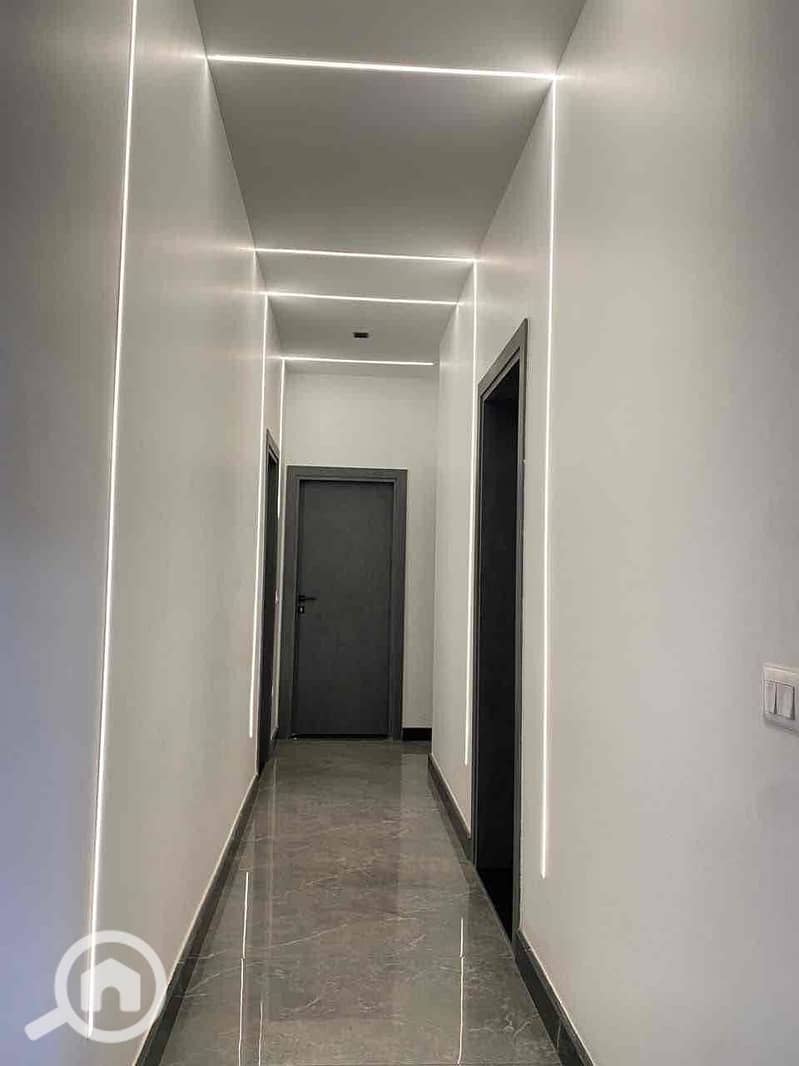 10 05cea0f7-7c04-4498-938c-970e28dfdef9. jpg