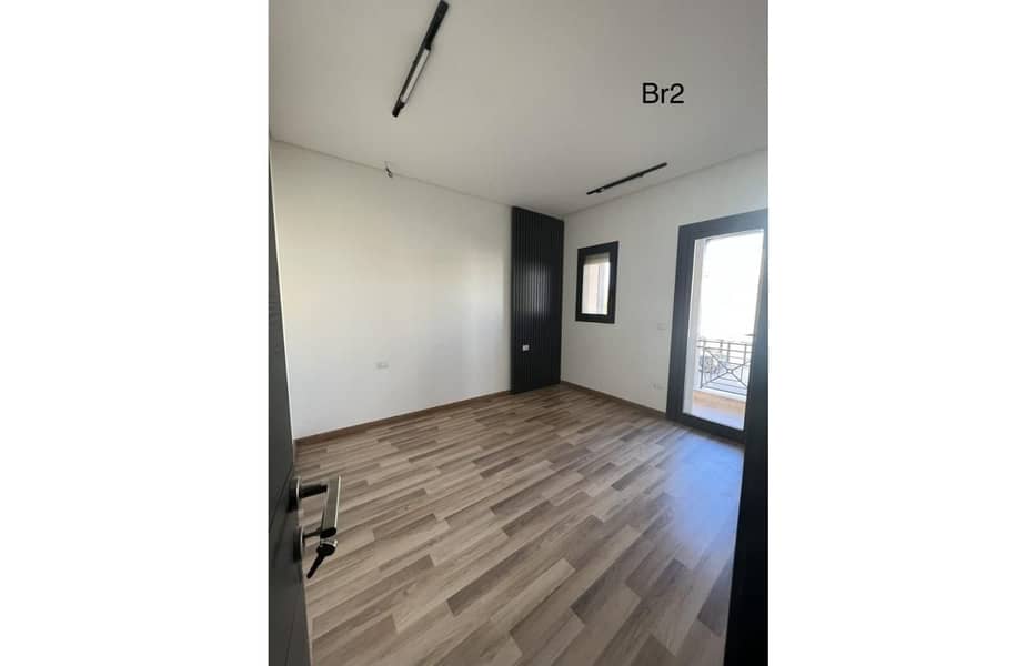 3 WhatsApp Image 2025-09-25 at 4.21. 58 PM (1). jpg