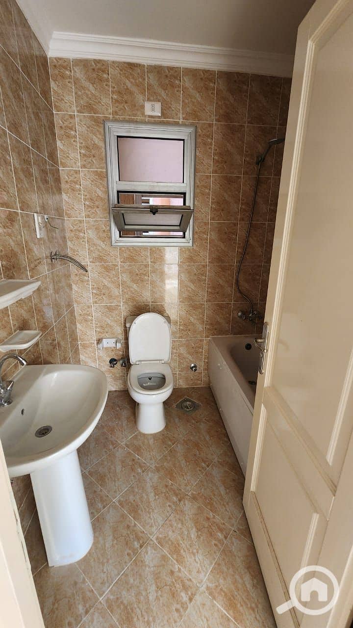 5 WhatsApp Image 2025-12-25 at 17.16. 07 (3). jpeg