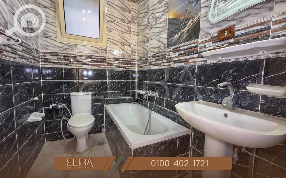 12 597880631_122106418659146028_5723245483025127438_n. jpg