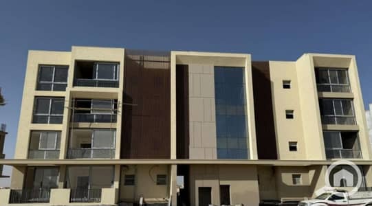 3 Bedroom Flat for Sale in 6th of October, Giza - Screenshot_20251218_152856_Property Finder. jpg 3 Bedroom Flat for Sale in 6th of October, Giza - Screenshot_20251218_152856_Property Finder. jpg