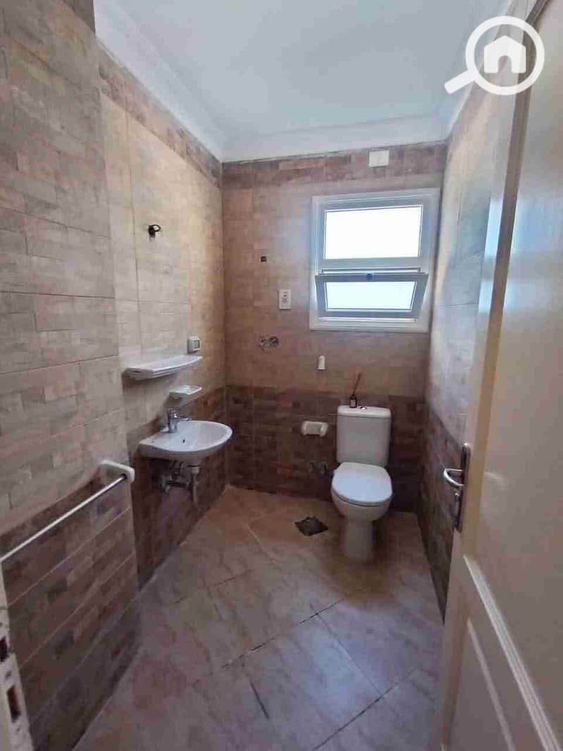 3 FB_IMG_1734822631619. jpg